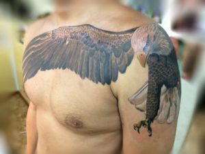 Татуировка с птицей, почему следует сделать