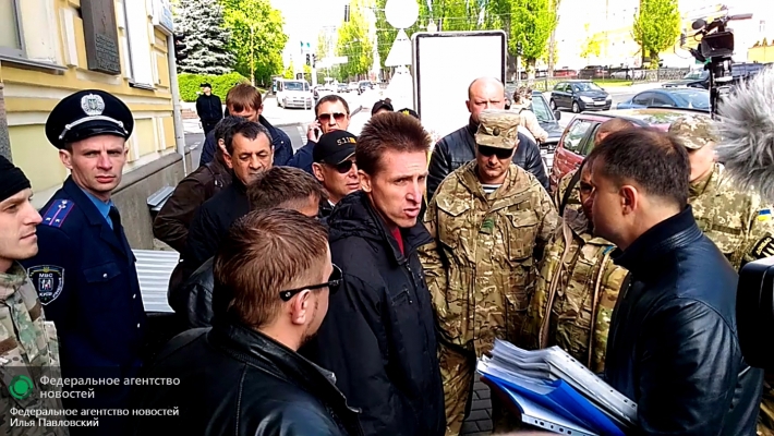 Проректор НМУ покаялся перед батальоном «Донбасс» за отсутствие патриотизма