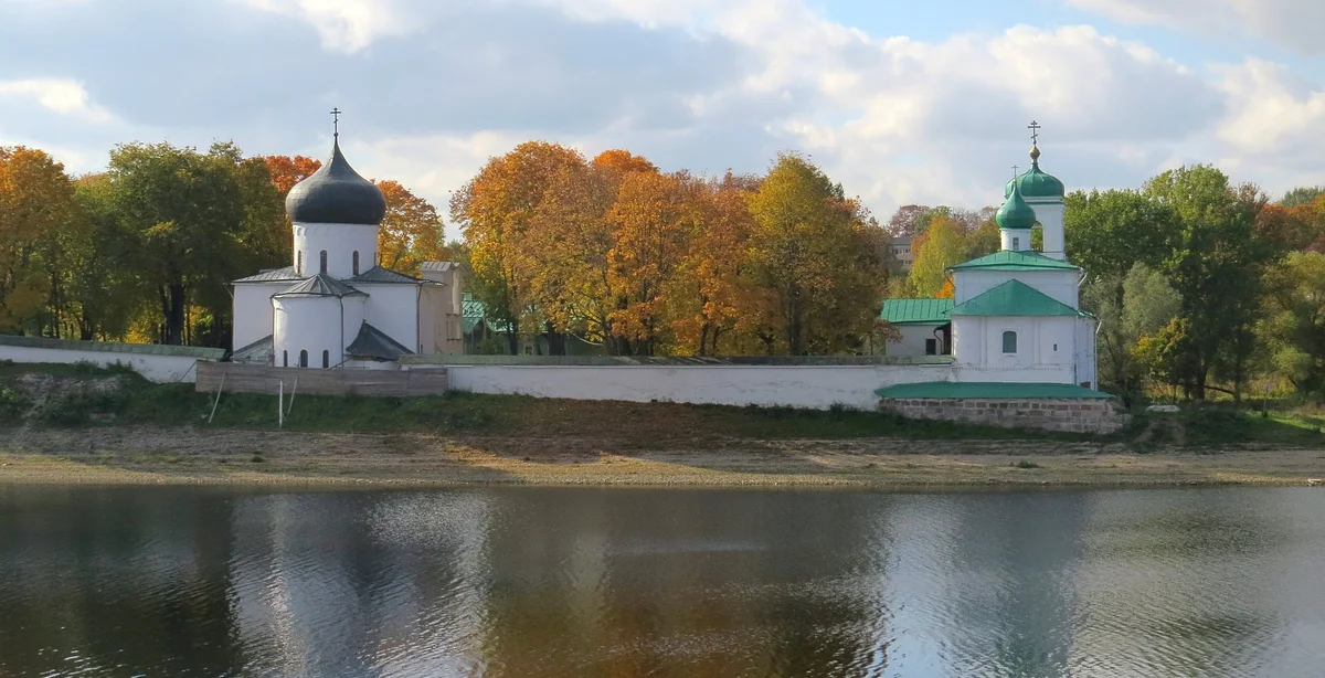 Церкви и монастыри Пскова