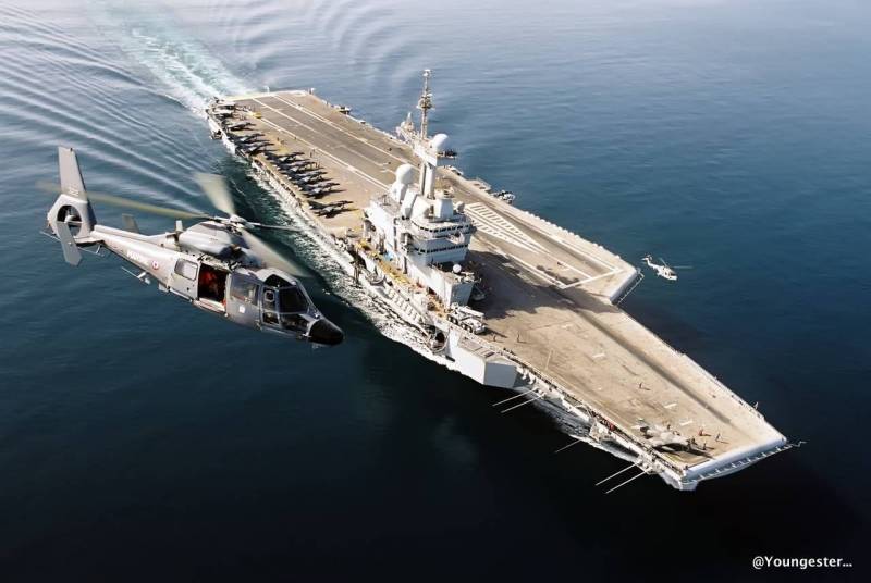 Куда, вас, сударь, все же понесло? Неужто вам «Де Голль» стал по карману? вмф