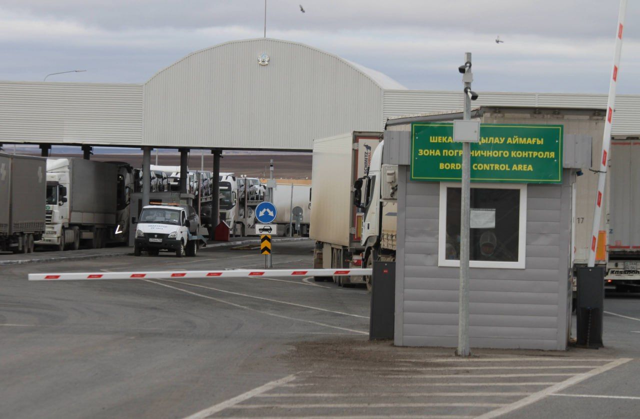 Предаст ли Казахстан Россию, объявляя пограничные запреты Предаст ли Казахстан Россию, объявляя пограничные запреты геополитика