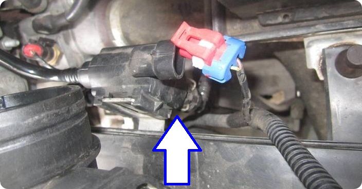 Замена клапана продувки адсорбера Lada Kalina