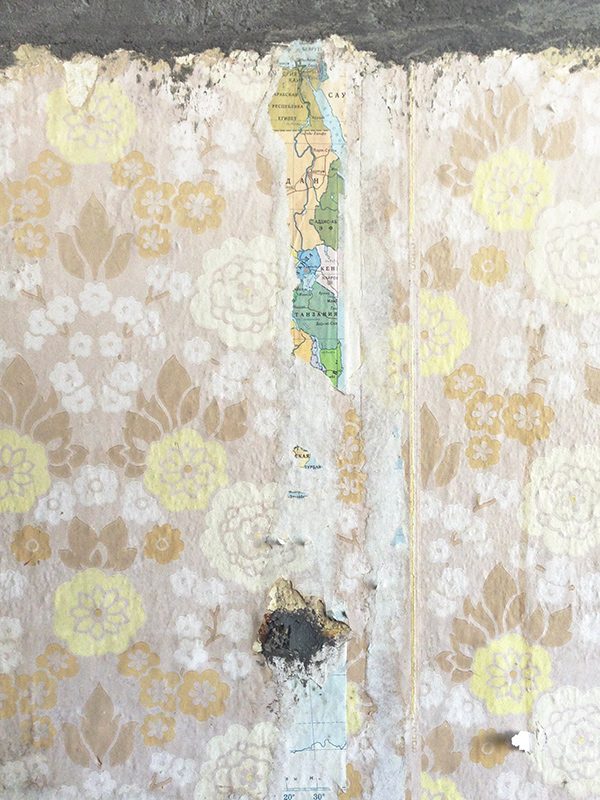 О чем могут рассказать стены старых советских квартир? О чем могут рассказать стены старых советских квартир?