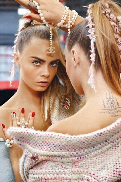 От Катрин Денев до Лили-Роуз Депп: 20 муз Chanel frontrowonly,Новости красоты