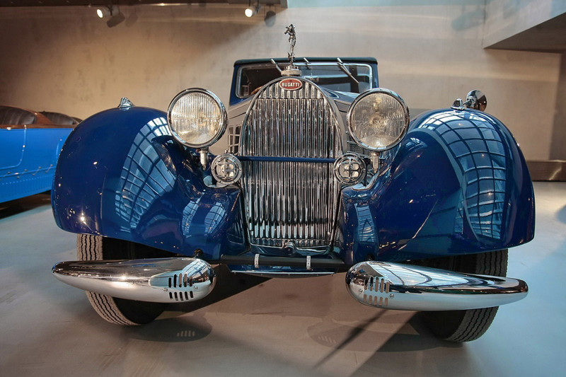 Расскажу вам о прекрасном французском итальянце - Бугатти Тип 57 в версии кабриолет 1935 года выпуска. Type 57, bugatti, олдтаймер, ретро автомобили