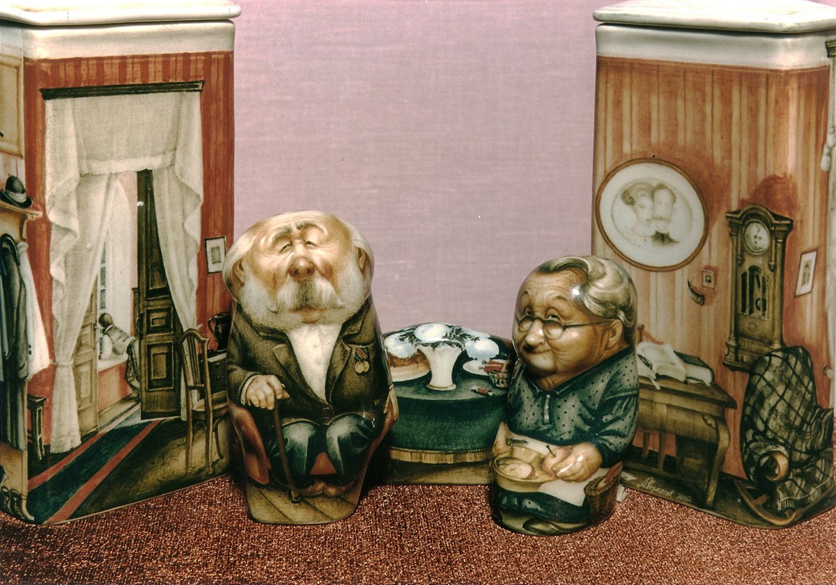 458322_321776367930759_1905683608_o