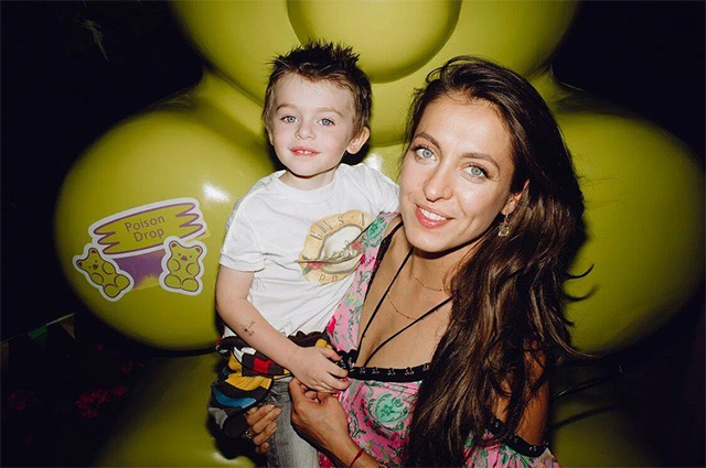 Аврора, Варвара Шмыкова, Инга Меладзе и другие на открытии ювелирного pop-up-магазина Аврора, Варвара Шмыкова, Инга Меладзе и другие на открытии ювелирного pop-up-магазина Светская жизнь