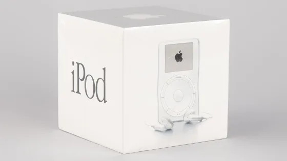 Первый iPod в запечатанной коробке продали на аукционе за $40 000