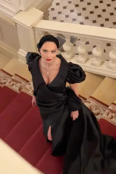 Алсу, Лариса Долина, Аида Гарифуллина с мужем Алексеем Воробьёвым и Ирина Винер посетили премию BraVo платье, СамбурскаяНастасья, Винер, Жасмин, Севиль, Мельникова, Алексеем, мужем, Лариса, Большом, жанре, танцам, чемпионат, прошёл, Москве, МельниковаЖасминРанее, МотМария, МельниковаМария, Strip, ВинерМария