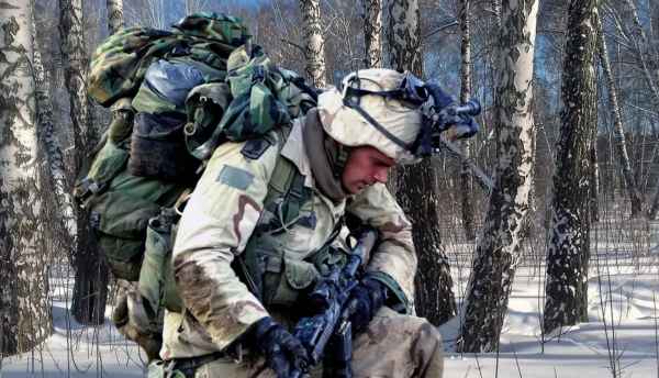 Запад силой лезет в "русскую душу" желая понять как она устроена