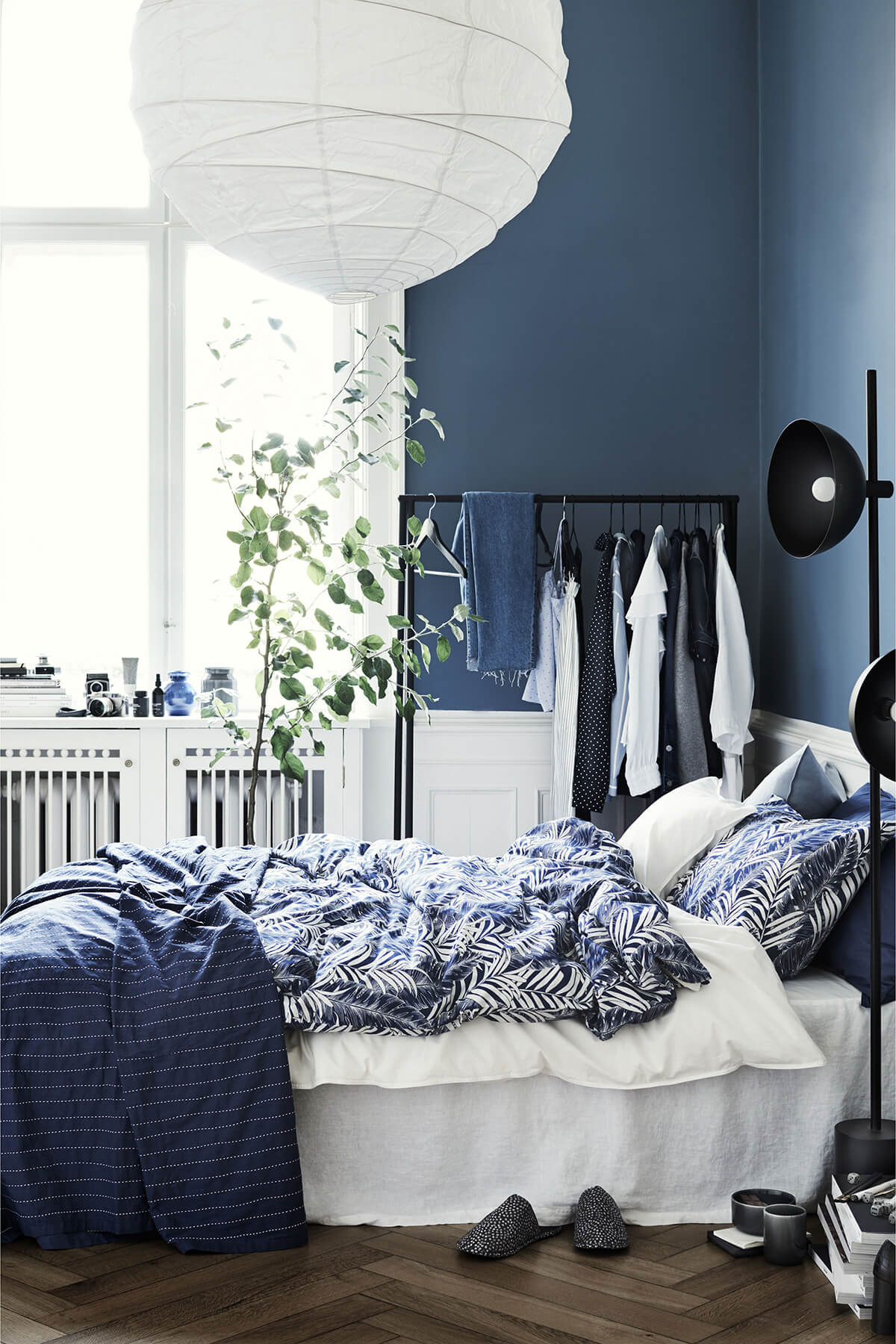 15 прекрасных идей дизайна интерьера спальни в тёмно-синих тонах домашний очаг,интерьер,стены,цвет