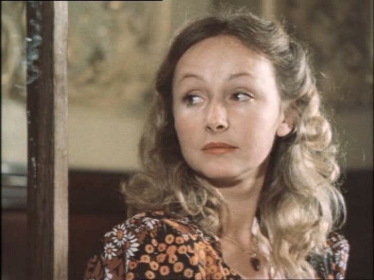 Как красавица-царевна из советской киносказки «Руслан и Людмила» вышла замуж за настоящего миллионера Как красавица-царевна из советской киносказки «Руслан и Людмила» вышла замуж за настоящего миллионера