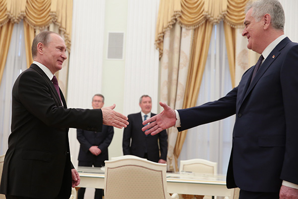 Президент России Владимир Путин и президент Сербии Томислав Николич