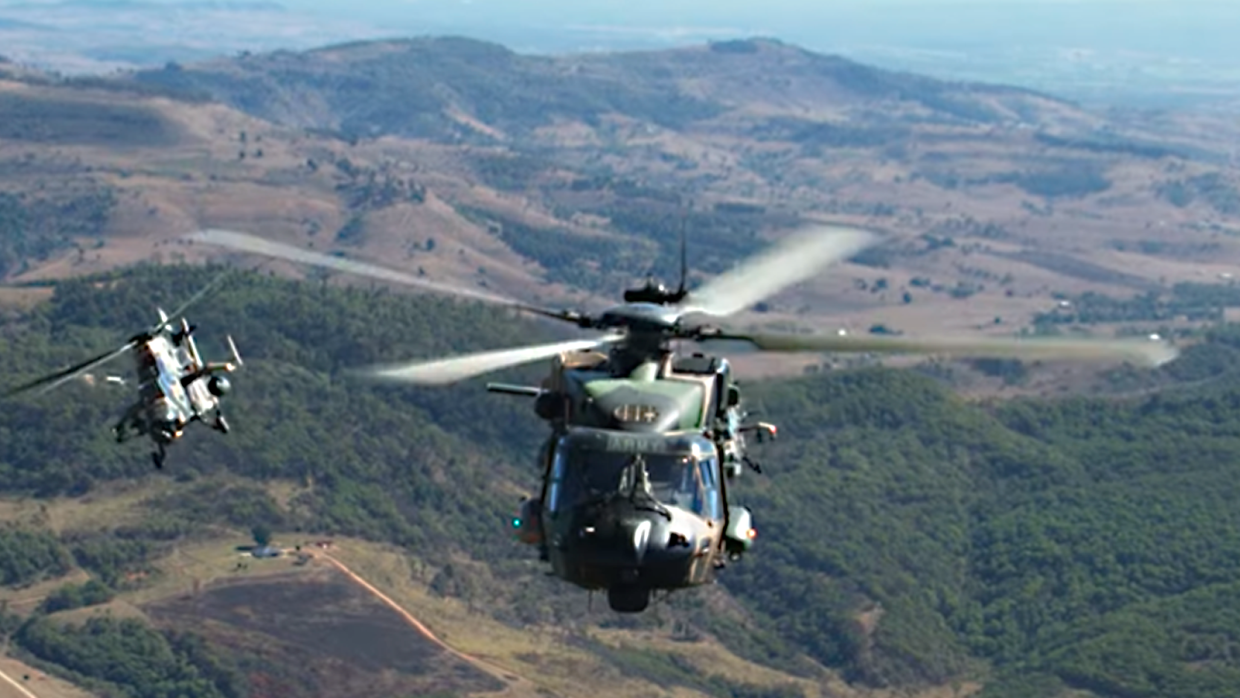 Defense News: Австралия заменит вертолеты Taipan американскими Black Hawk