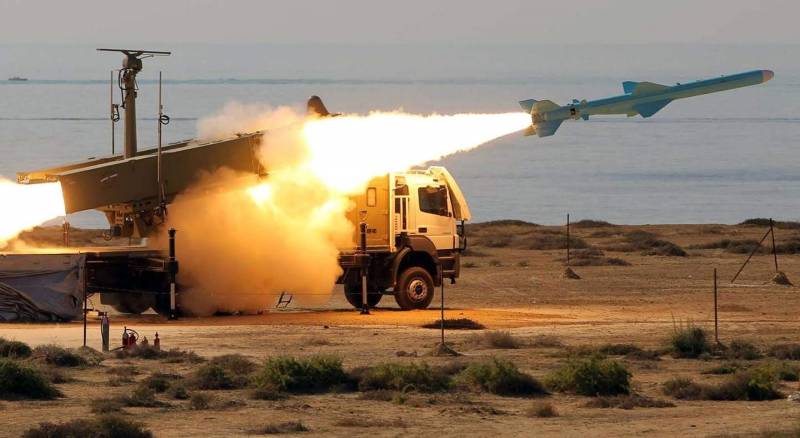 Кого боятся американские авианосцы в Средиземном море?