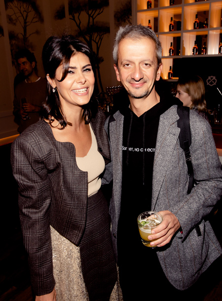 Ксения Собчак, Светлана Бондарчук, Надежда Оболенцева и другие на дне рождения Клуба "418" Ксения Собчак, Светлана Бондарчук, Надежда Оболенцева и другие на дне рождения Клуба "418" Звезды,Красная дорожка