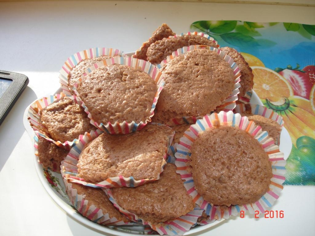 маффины рецепт на кислом молоке. original. маффины рецепт на кислом молоке фото. маффины рецепт на кислом молоке-original. картинка маффины рецепт на кислом молоке. картинка original. Маффины с яблоками и корицей на кислом молоке, приготовленные по этому рецепту, получаются очень воздушными, просто тающими во рту. Сочетание корицы и яблок мало кого оставит равнодушным. Самое интересное, если оставить кексы на ночь в полиэтиленовом пакете, на утро они станут еще вкуснее, так как посыпка становится влажной и пропитывает выпечку, придавая ей еще более яркий вкус.