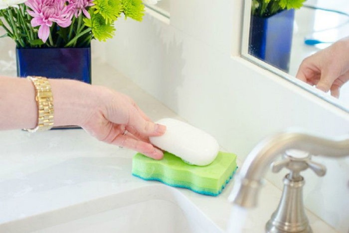9 скрытых возможностей кухонной губки, которая годится не только для мытья посуды будет, можно, губка, губки, чтобы, нужно, очень, таким, дополнением, довольно, гораздо, точно, лучше, полив, всегда, губок, поможет, может, кухонная, часов