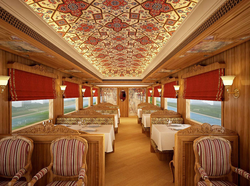 Экскурсия по одному из самых роскошных в мире поезду