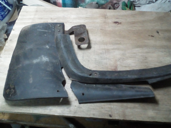 Зачем снимать брызговики на зиму: то, о чем не рассказали в автошколе авто и мото,водителю на заметку