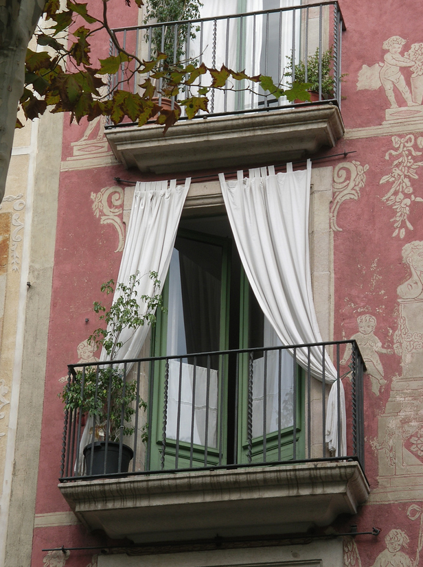 barcelona spain 35 Worlds Most Beautiful Balconies