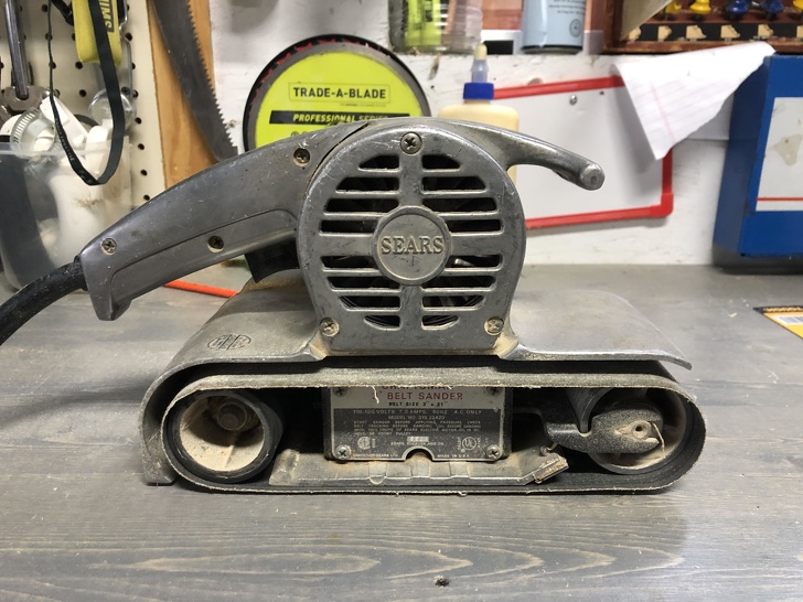 20 интернет-пользователей показывают свои старинные вещи, которые использовали на протяжении веков 20 интернет-пользователей показывают свои старинные вещи, которые использовали на протяжении веков