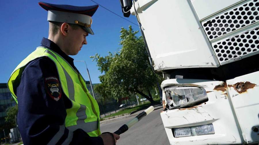В Волгоградской области водитель сбил двух девочек на пешеходном переходе