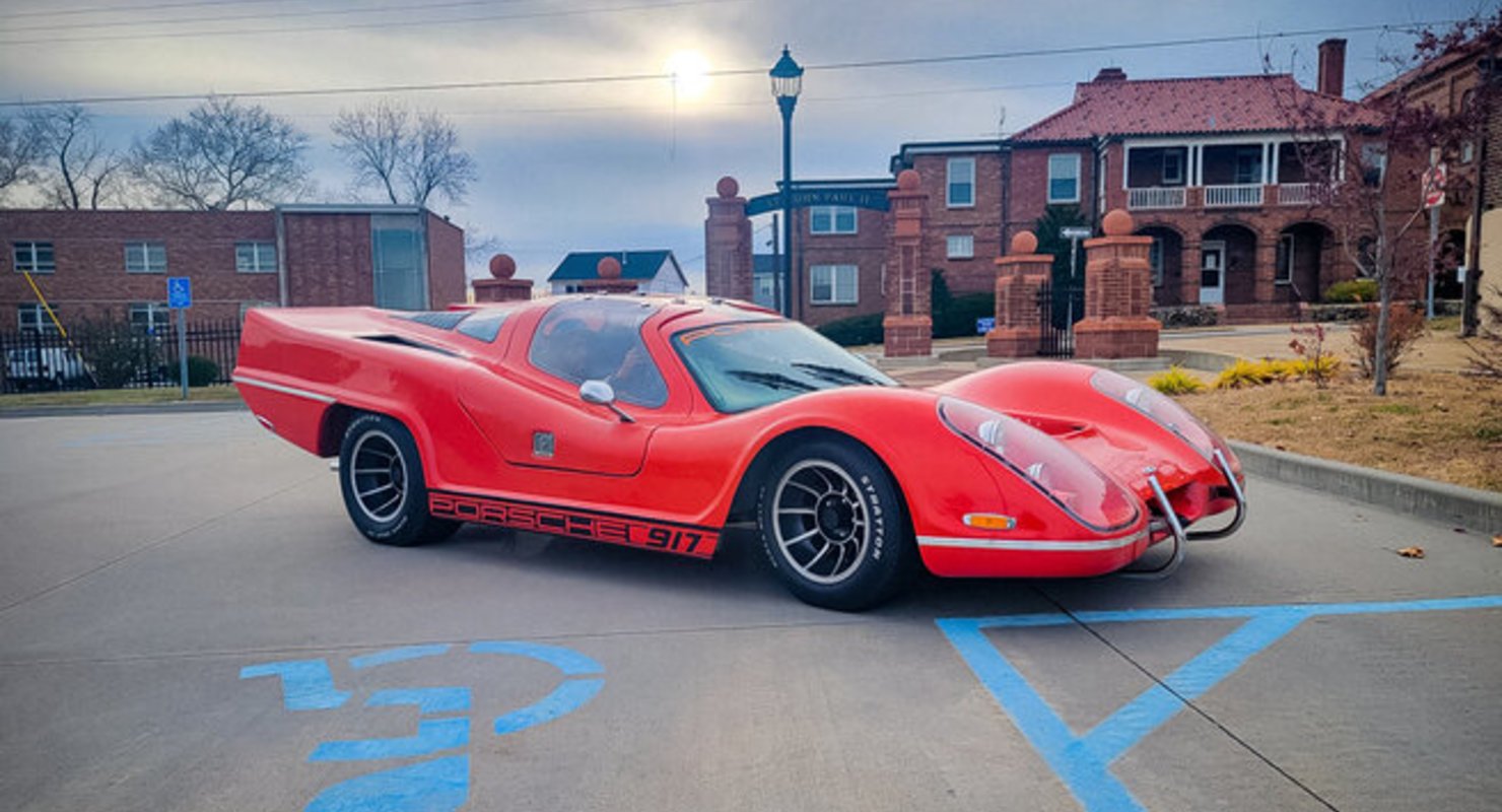 На продажу выставили реплику Porsche 917 Автомобили