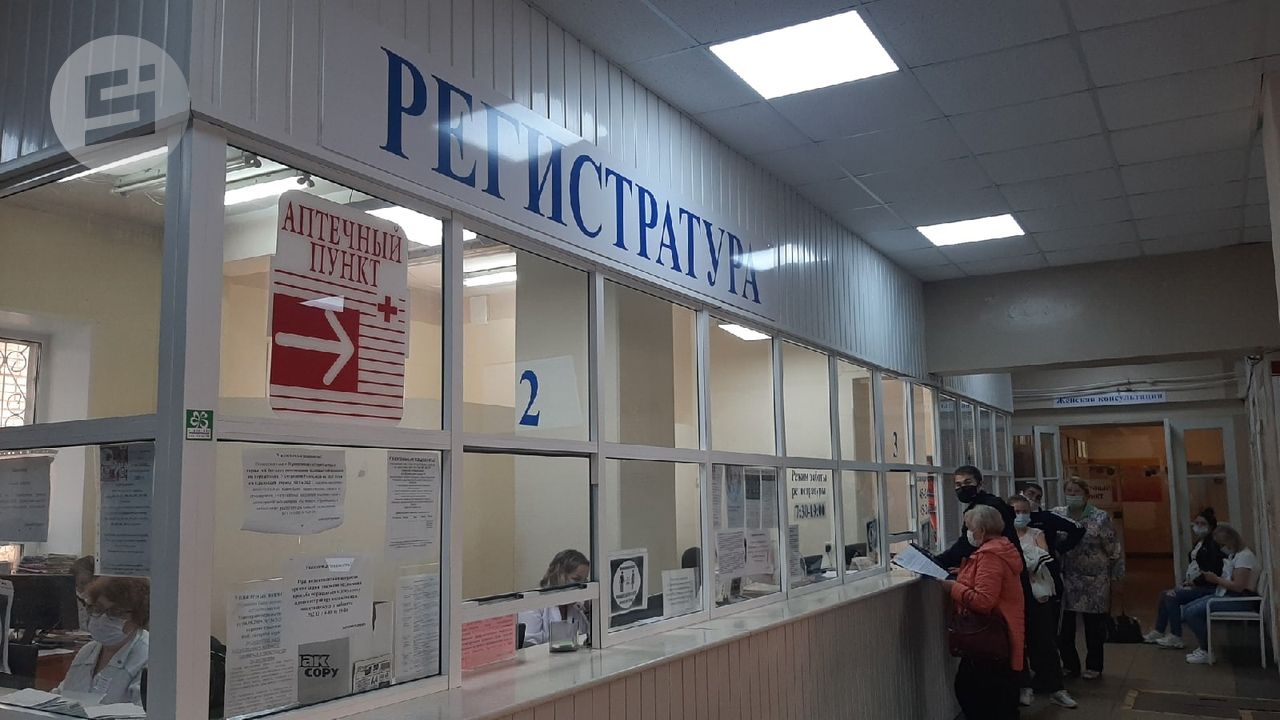В Удмуртии растет список больниц-аутсайдеров, где не получается взять номерок через звонок в регистратуру