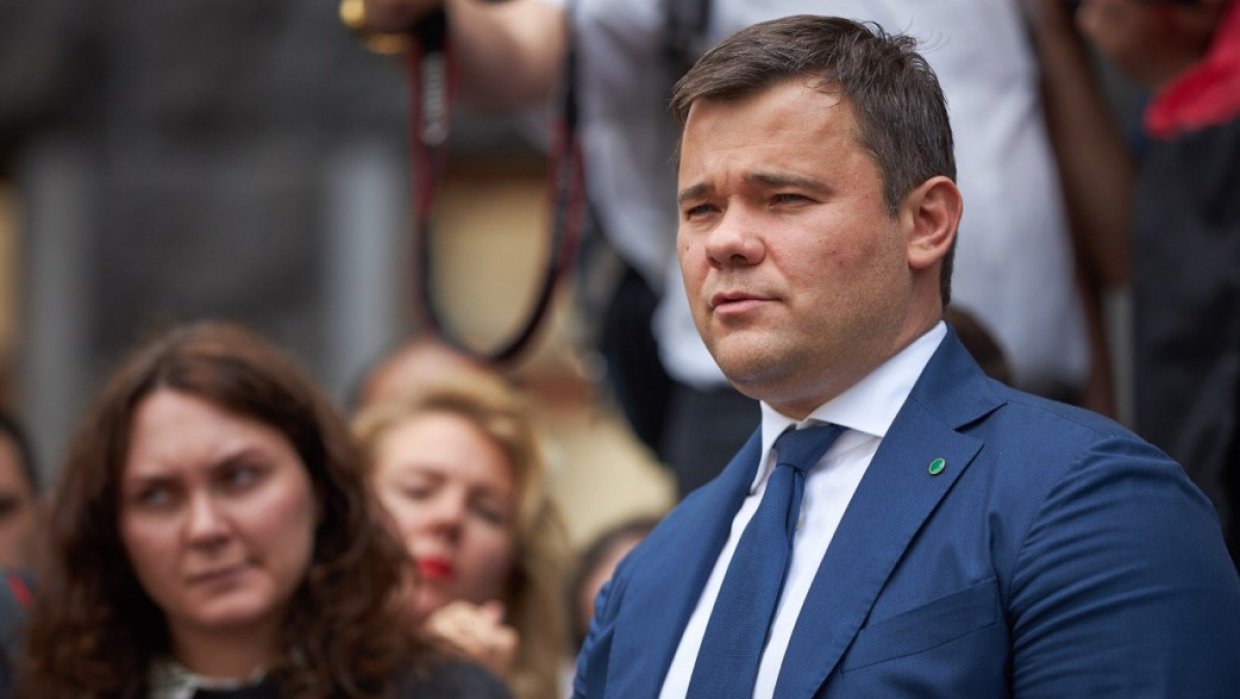 Политолог Михальченко пообещал Зеленскому распад партии «Слуга народа»