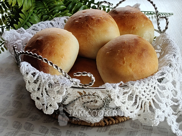 Булочки на огуречном рассоле в духовке, рецепт с фото