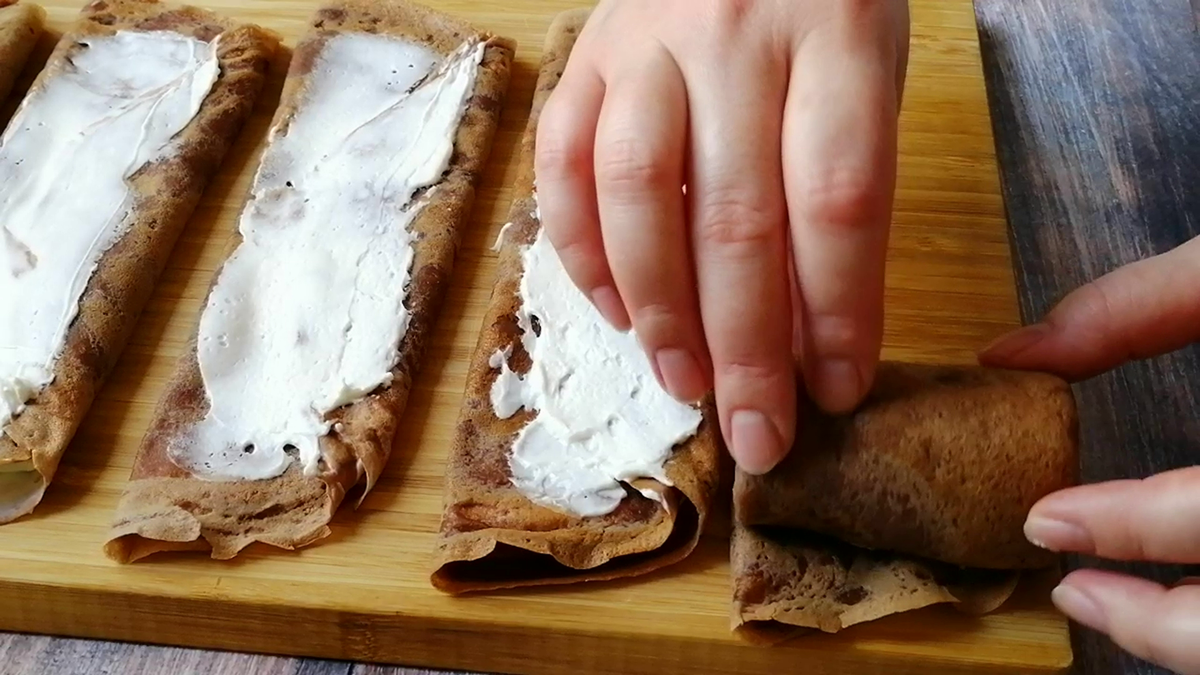 Вкуснейший Кожаный торт без духовки. Простой и быстрый рецепт хорошо, блинчики, кремом, блинчиков, Теперь, торта, кольцо, сворачиваем, продуктов, нужно, можно, стабилизацию, Первый, готовим, получается, молока, глубокой, соединим, смазываем, сахар