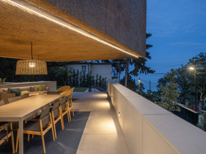 dezeen.com. dezeen.com.