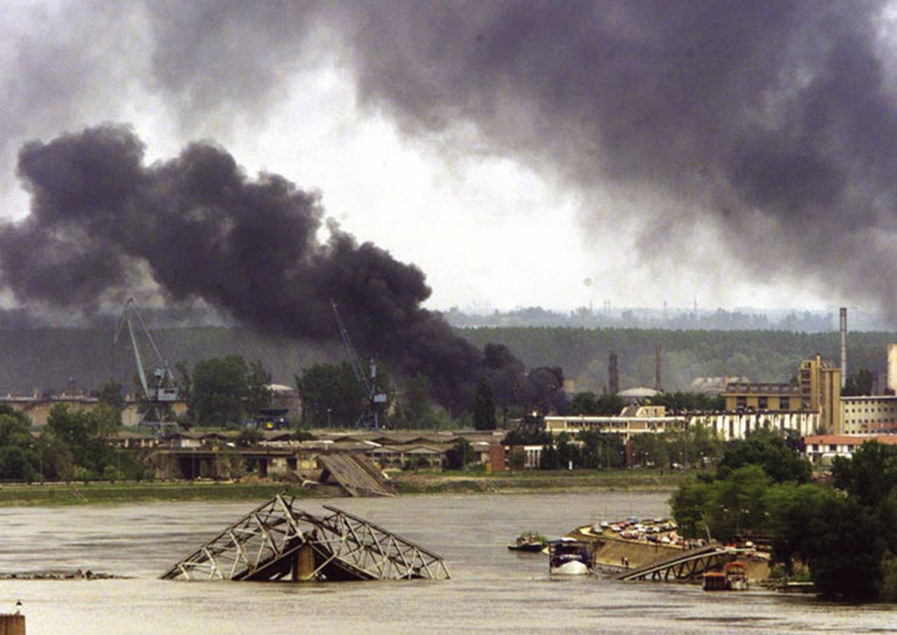 Сербия 1999 год. Сербия бомбардировки НАТО 1999. Бомбардировка Белграда 1999. Бомбардировки НАТО Югославии 1999.