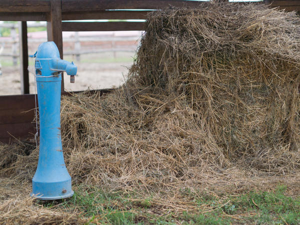 Колодцы и скважины: плюсы и минусы, как выбрать свой вариант водоснабжение,г,Москва [1405113],ремонт и строительство