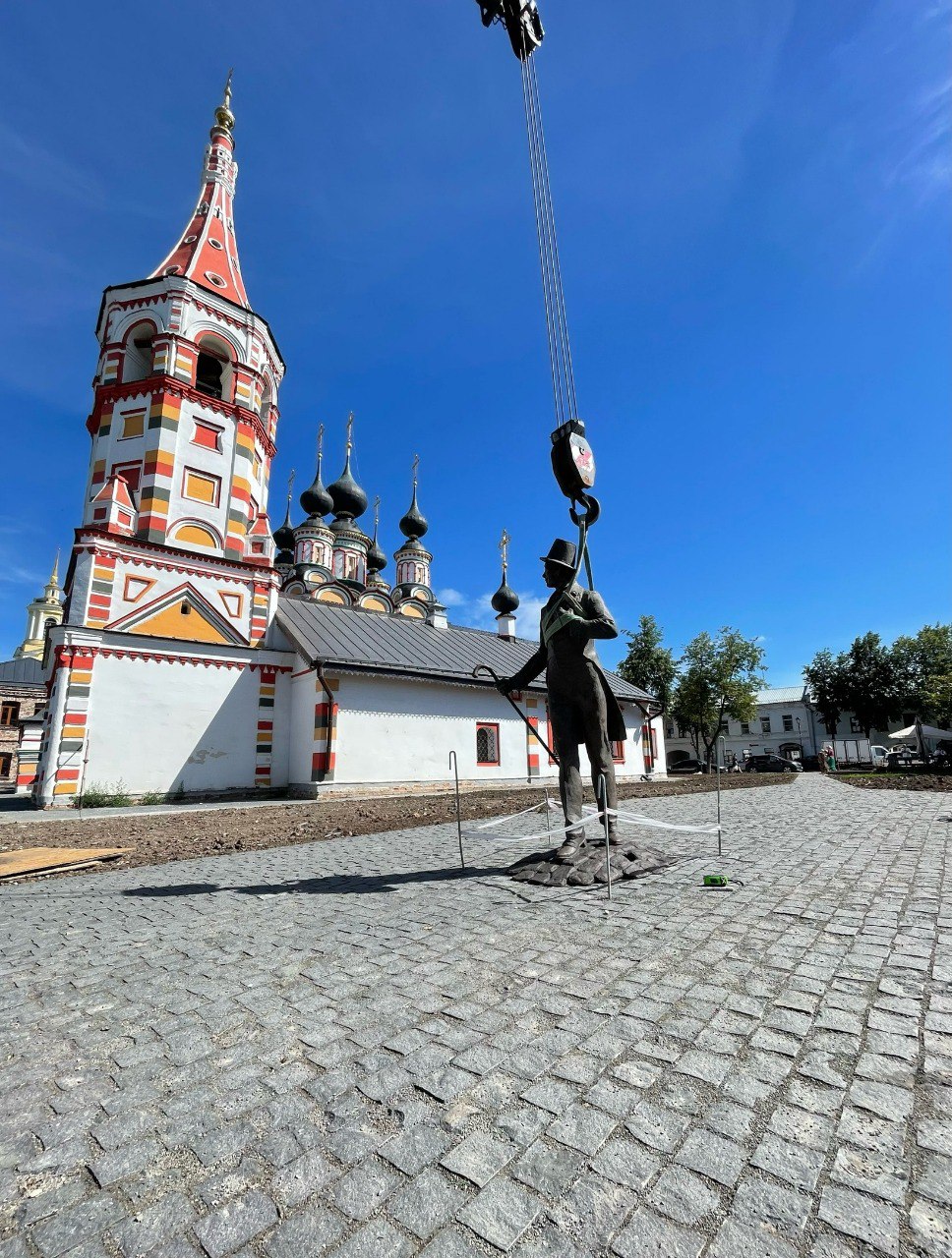 27 июля в Суздале откроют памятник Бальзаминову
