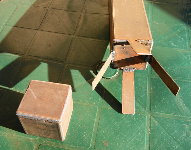 Самодельный генератор холодного дыма для копчения Самодельный генератор холодного дыма для копчения самоделкин