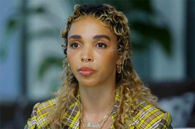 FKA Twigs поделилась новыми подробностями абьюзивных отношений с Шайя ЛаБафом: "Он заставлял меня спать голой" Звездные пары