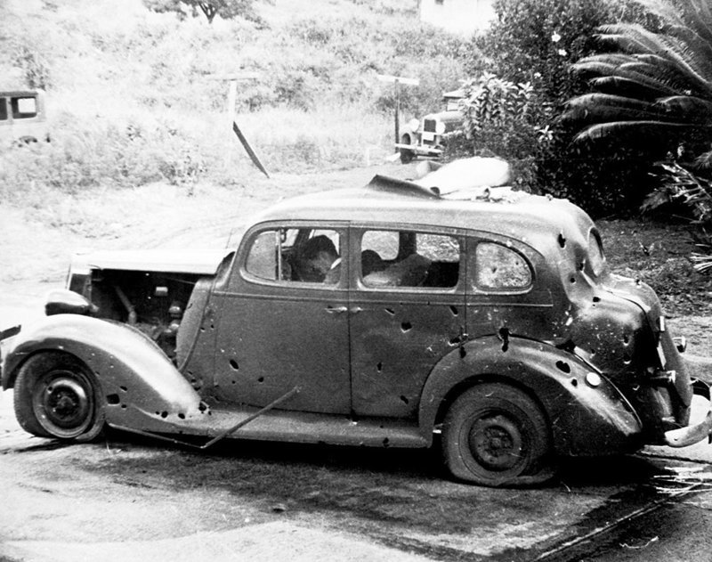 Жертвуя пешками. Как президент Рузвельт поймал Японию в смертельную ловушку Жертвуя пешками. Как президент Рузвельт поймал Японию в смертельную ловушку