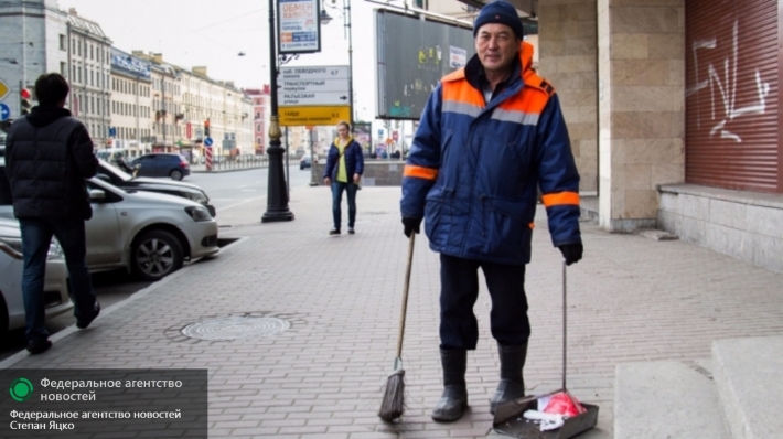 Хочешь-не хочешь, а работать нужно: трудовой Петербург встречает 1 мая