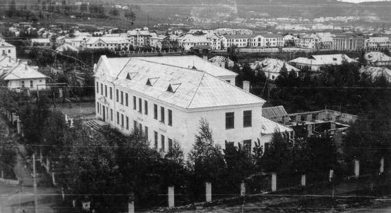 Размах и пульс жизни в глубинке СССР 50-тых , на примере городка Жигулевск Размах и пульс жизни в глубинке СССР 50-тых , на примере городка Жигулевск Война и мир