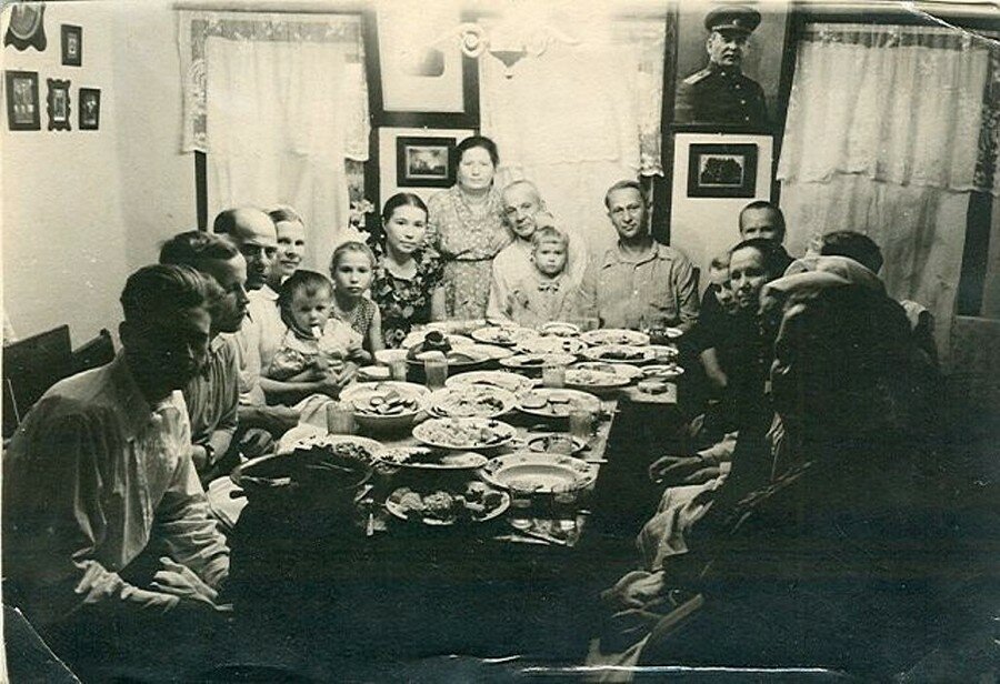 Групповые фото времен сталинского беззакония