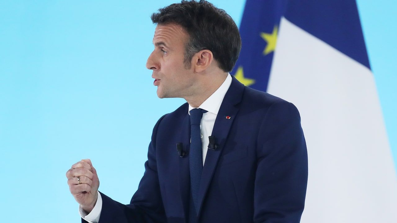 BFMTV: коалиция Макрона не набрала абсолютное большинство в Нацсобрании Франции