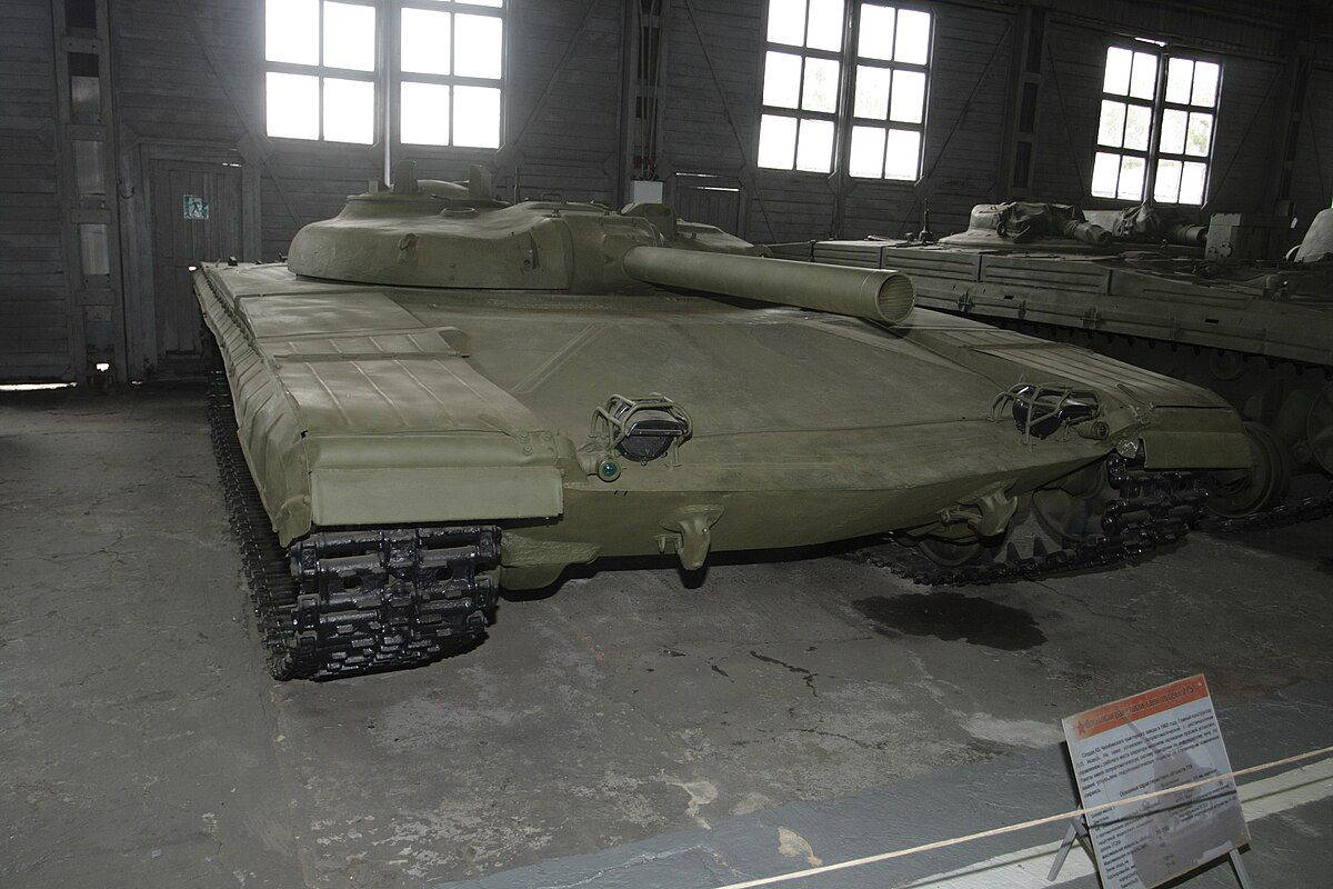 В Японии заинтересовались необычным танком, разработанным советскими конструкторами. Речь идет об "Объекте 775", который считался оружием будущего.-4
