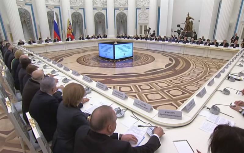 Опрос. О вариантах голосования по поправкам в Конституцию: вы уже знакомы со всеми предлагаемыми изменениями?