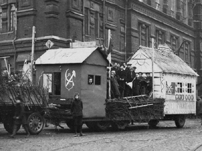 Агитационный поезд. СССР, 1930 год.
