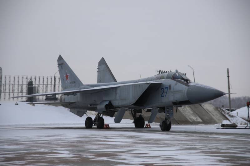 Продолжается модернизация самолетов МиГ-31 Продолжается модернизация самолетов МиГ-31 ввс