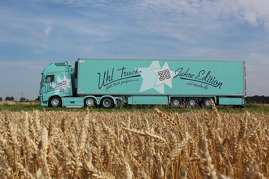 Шикарный тюнинг Volvo FH540 к 30-летнему юбилею компании 