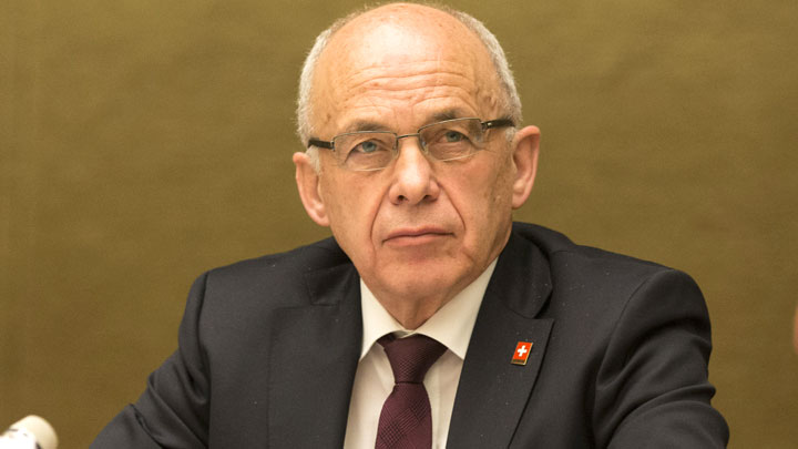 Троллинг 80 lvl : Главный в США по Венесуэле купился на розыгрыш пранкеров из России Троллинг 80 lvl : Главный в США по Венесуэле купился на розыгрыш пранкеров из России Война и мир