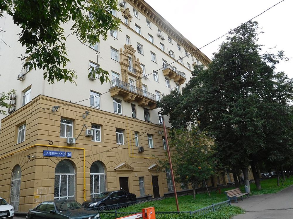 Стремительный взлёт и «почётная ссылка» Владимира Семичастного история